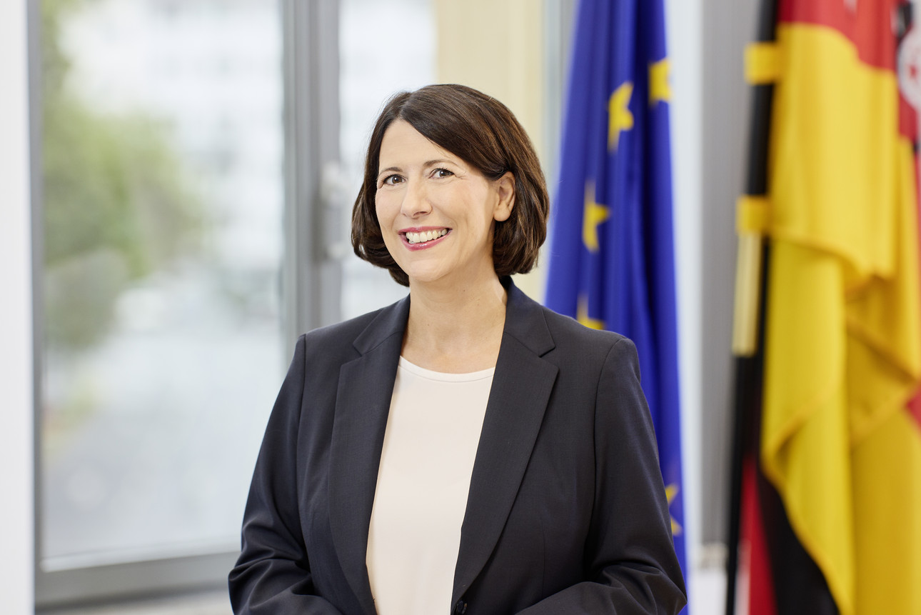 Ministerin Daniela Schmitt