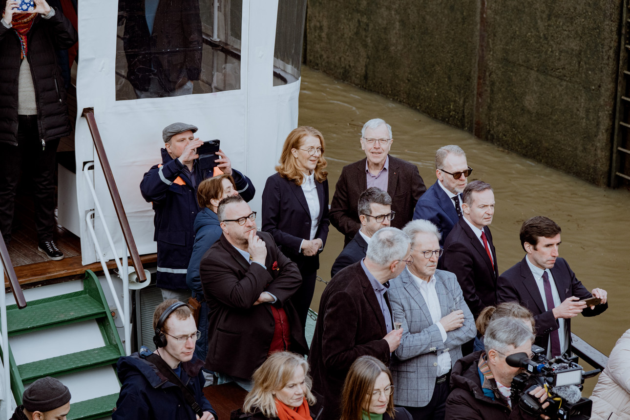 Staatssekretär Andy Becht mit Bundesminister Volker Wissing bei der Wiedereröffnung der Schleuse in Müden