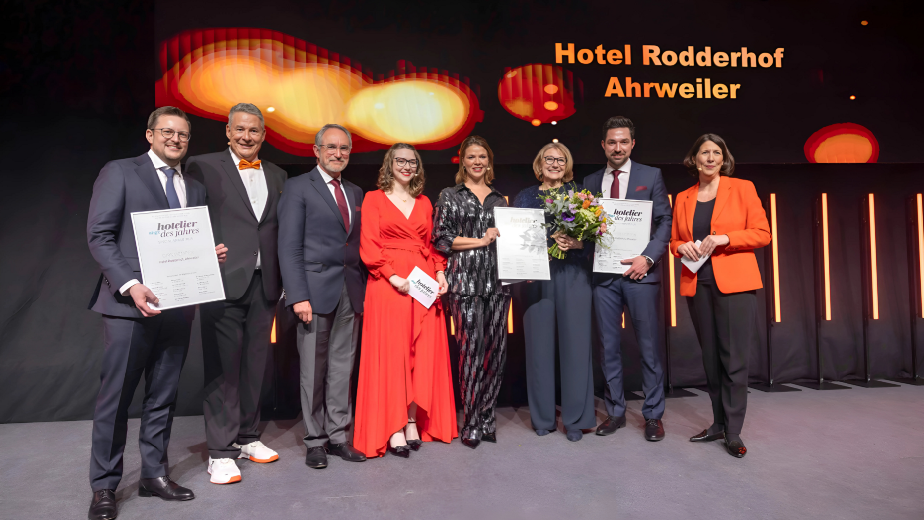 Schmitt gratuliert Hotel Rodderhof aus dem Ahrtal zur Auszeichnung mit dem „Special Award Hotelier des Jahres“
